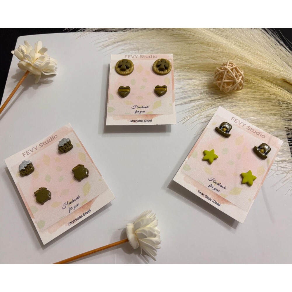 St Patricks Day Polymer Clay Earrings – Clover Lucky Green Studs/Dangles